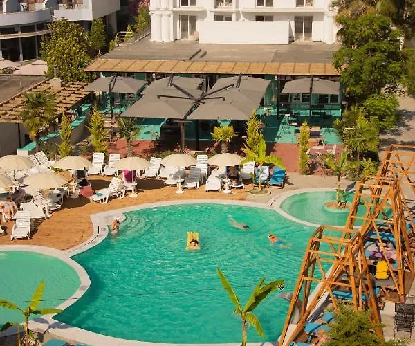 Garden Palace Resort Golem (Tirana)