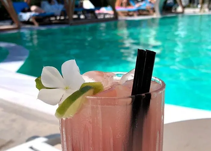 Resort Garden Palace