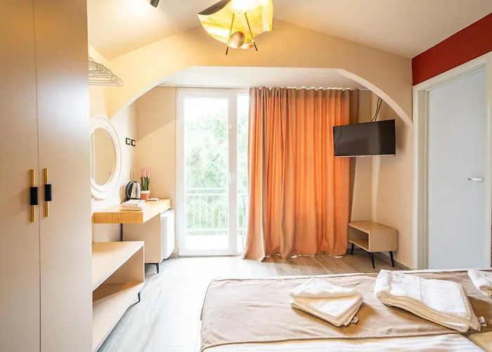 Resort Garden Palace *