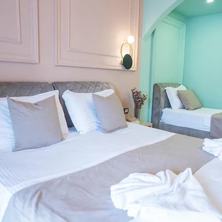 Garden Palace Station touristique