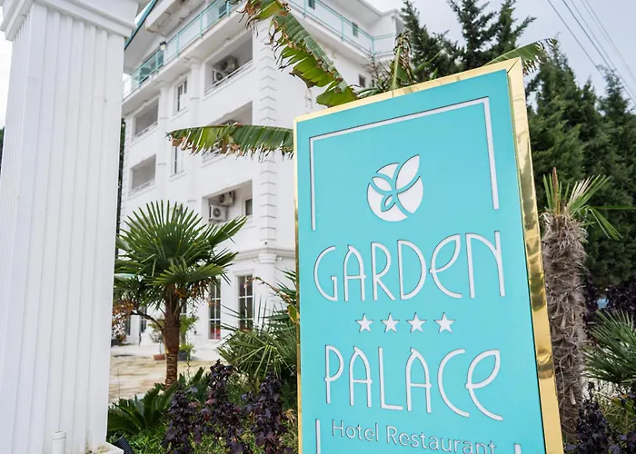 Resort Garden Palace *