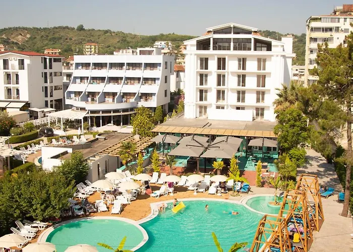 Resort Garden Palace Golem (Tirana)