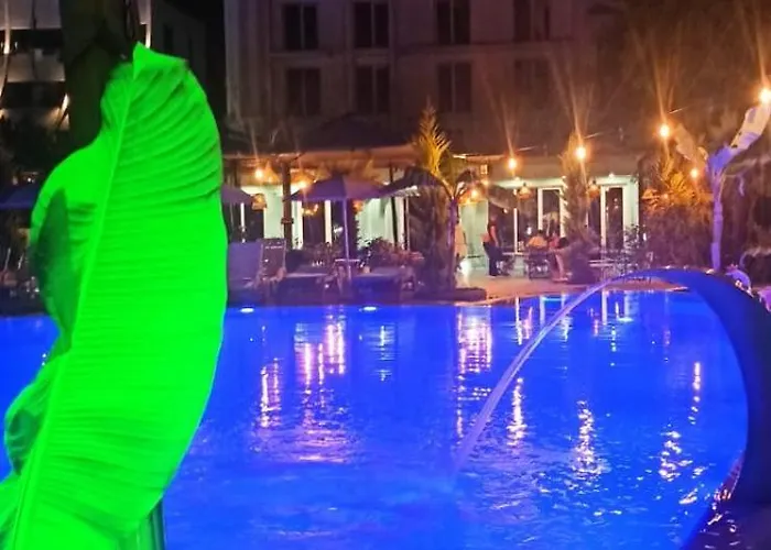 Garden Palace Resort Golem (Tirana)