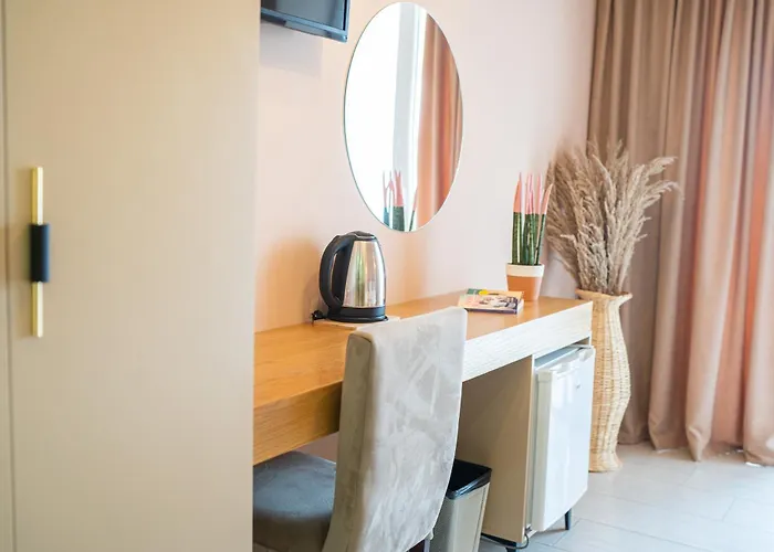 Resort Garden Palace